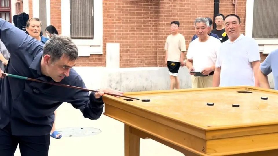 Road, 棋子和落子