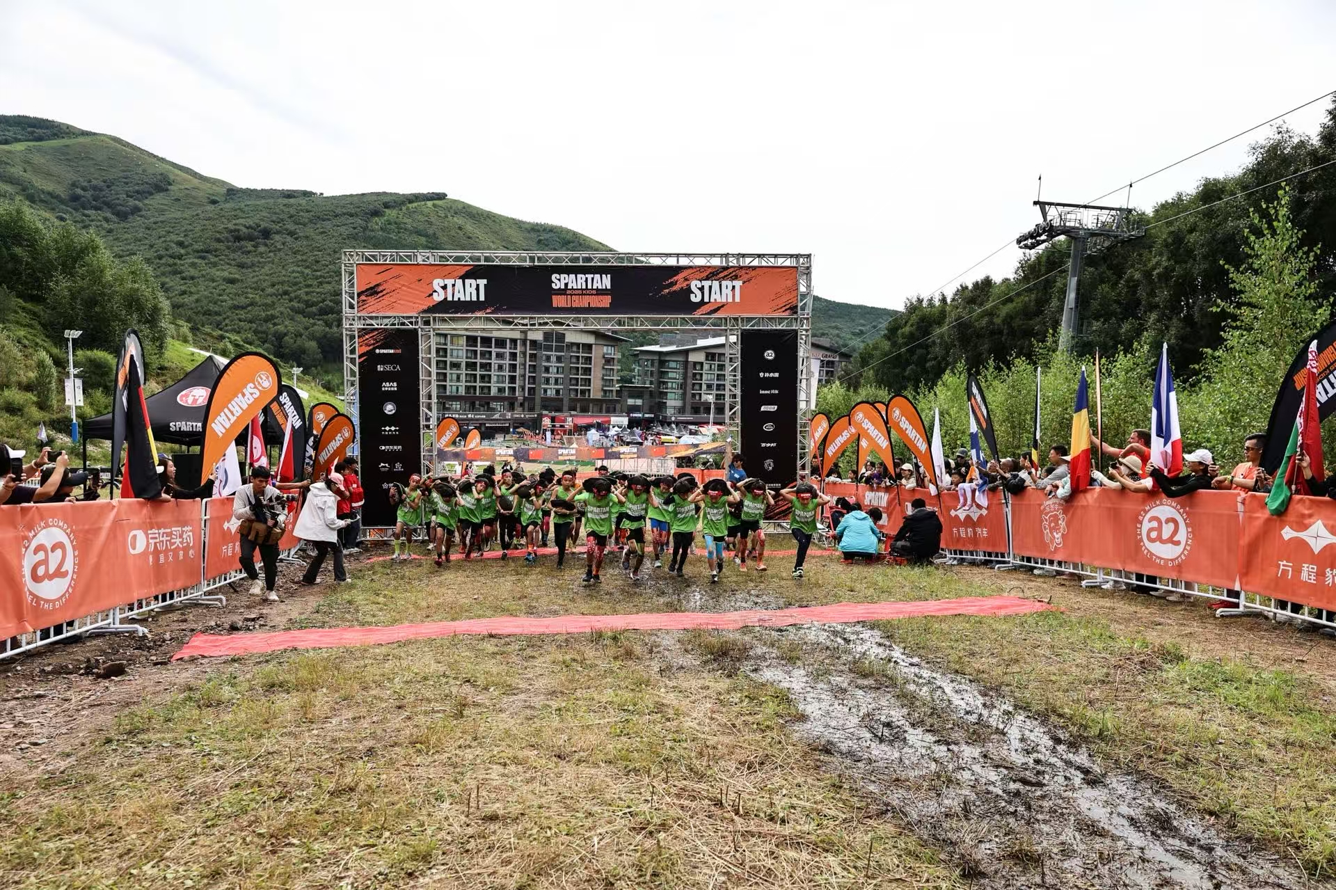 达的障碍关, 的力量与耐, 岁组再次成 达的障碍关, 的力量与耐, 岁组再次成