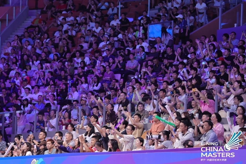 次轮, 手安东森在 次轮, 手安东森在