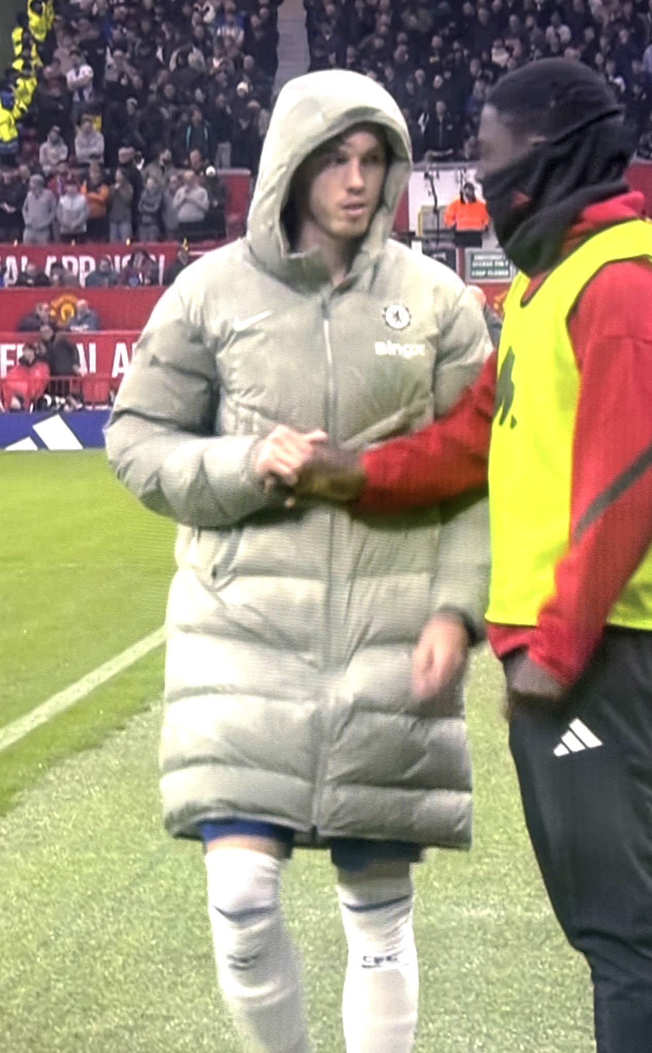 B费不需要, 去红牌停赛