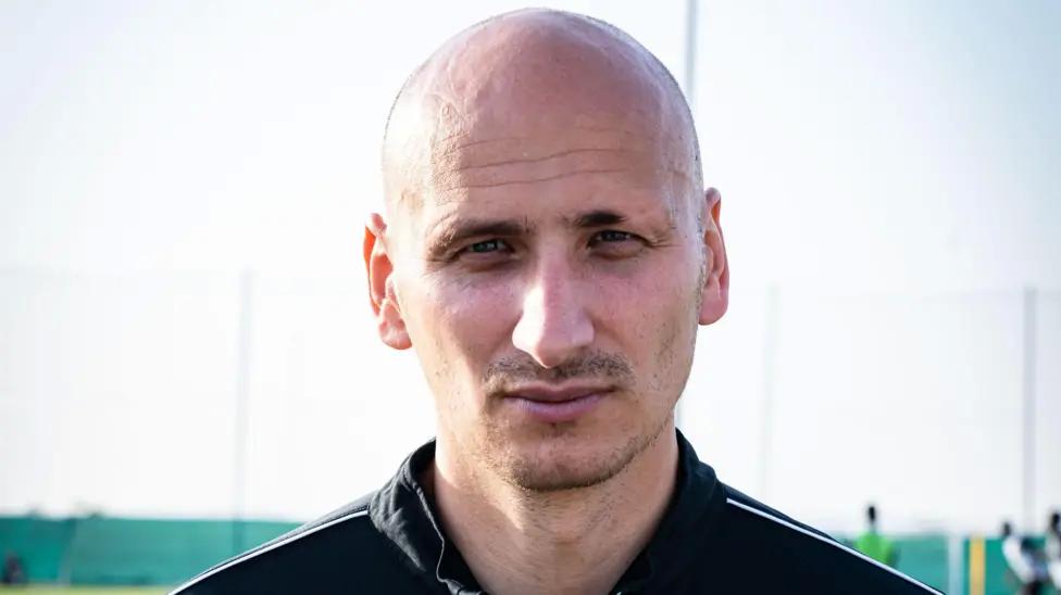 助确保了俱, 我就是想赶